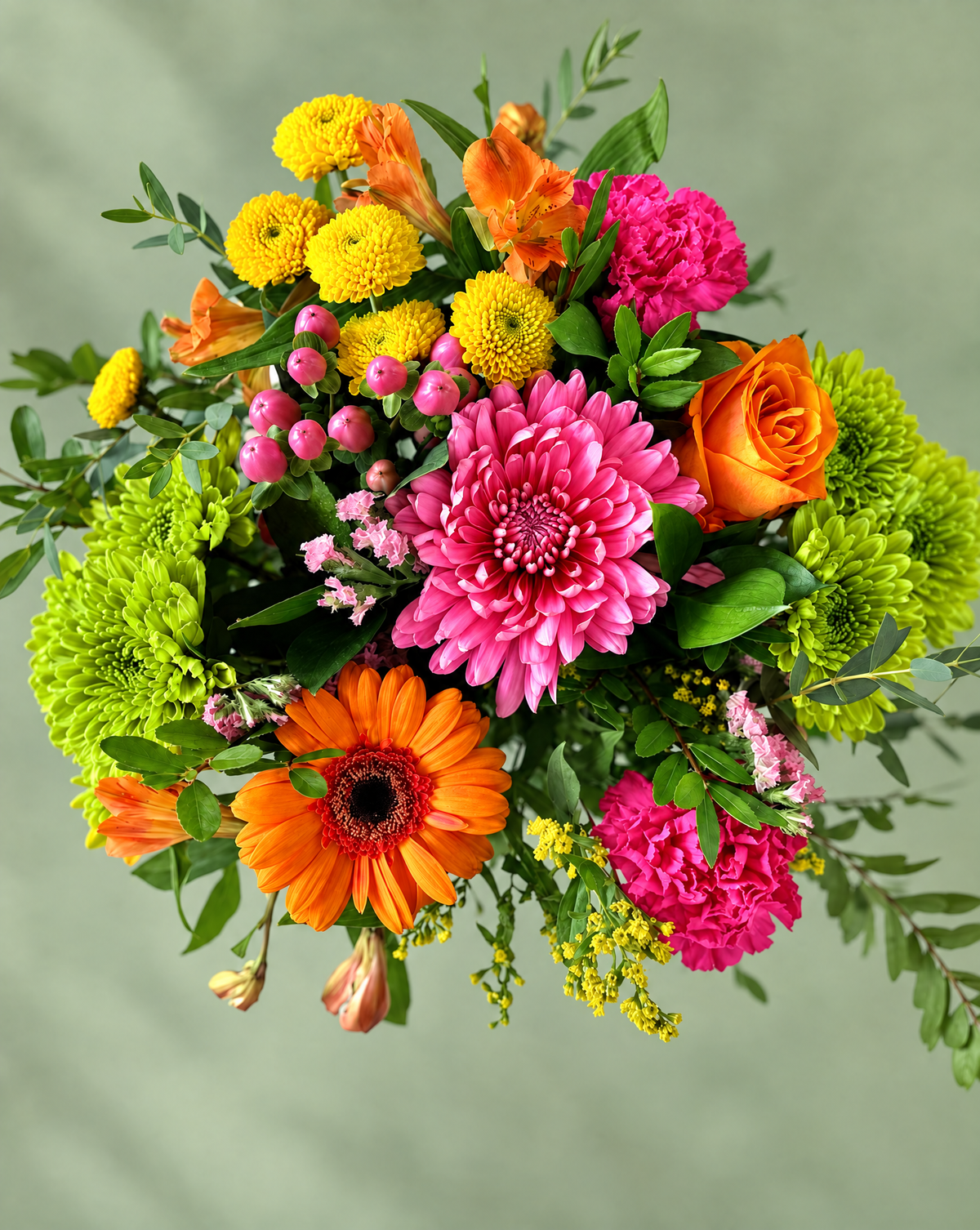 Designer’s Choice Cut Flower Bouquet - Vase NOT Included