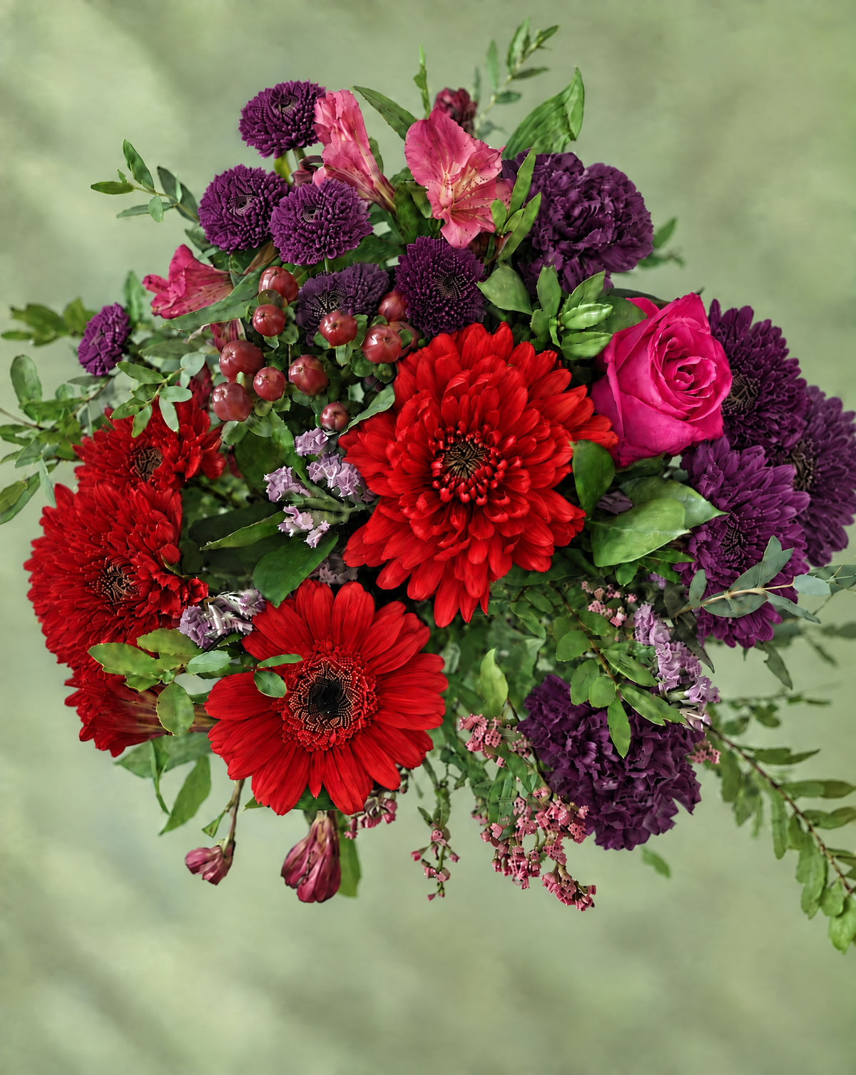 Designer’s Choice Cut Flower Bouquet - Vase NOT Included