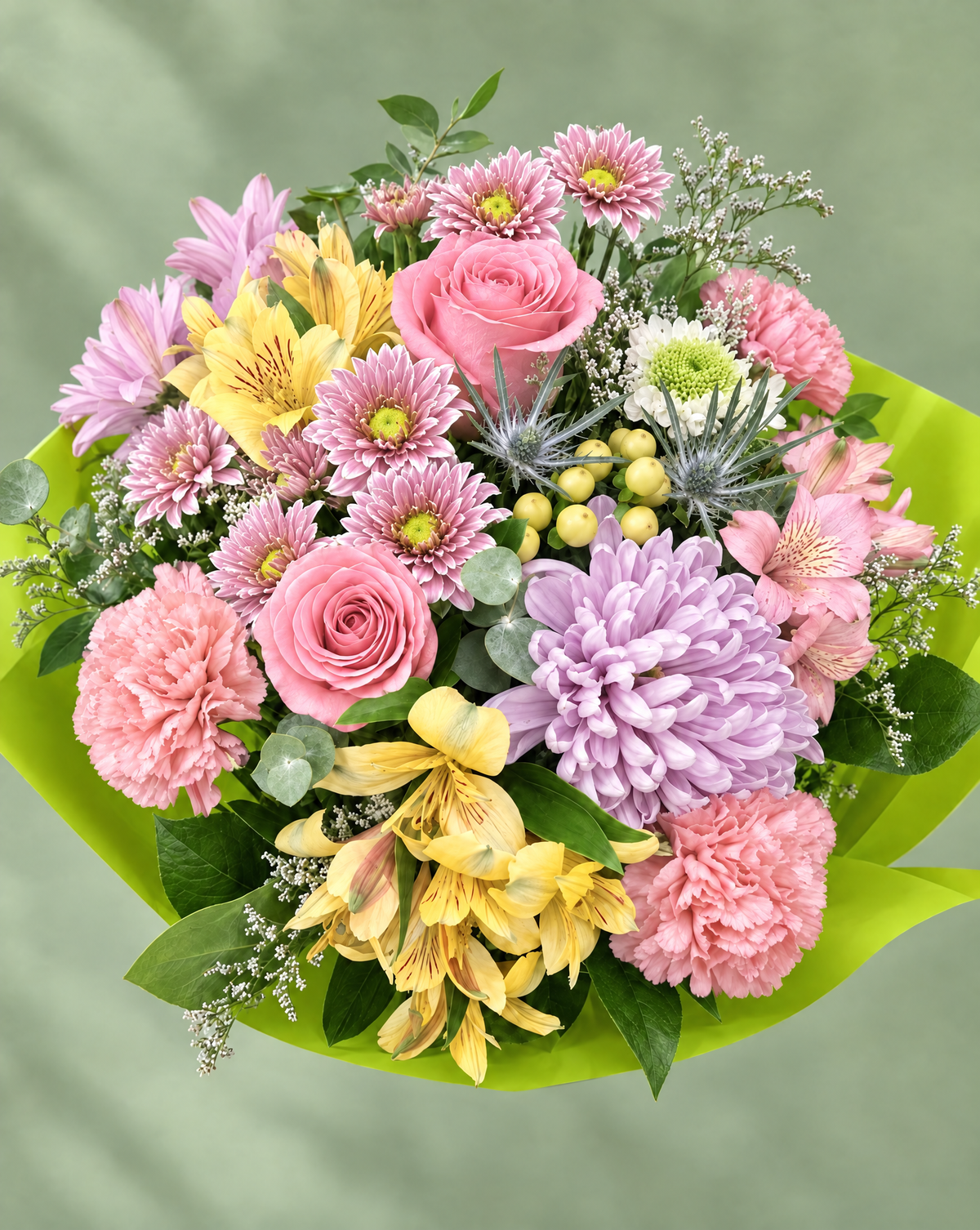 Designer’s Choice Cut Flower Bouquet – Deluxe - Vase NOT Included