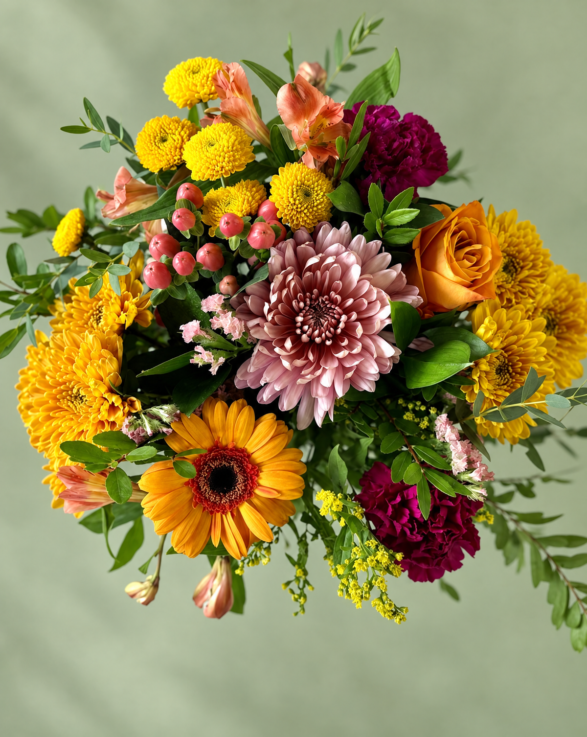 Designer’s Choice Cut Flower Bouquet - Vase NOT Included